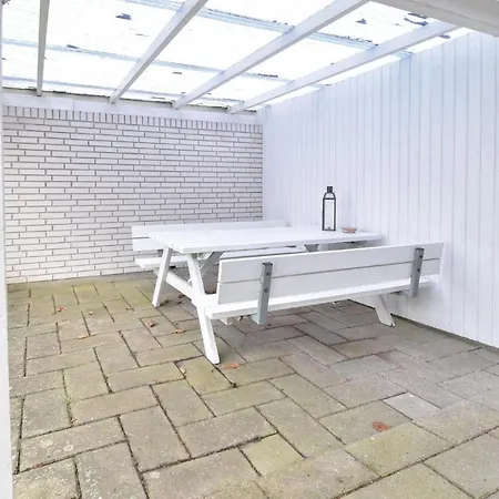 Two-bedroom Holiday In Otterup